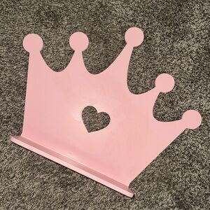 Pink crown shelf